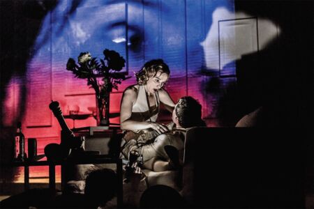 Rei Ubu, de Alfred Jarry, encenação de Declan Donnellan, para a companhia Cheek by Jowl – Inglaterra