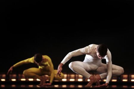 Ensaio do espectáculo de dança QUINZE BAILARINOS E TEMPO INCERTO.