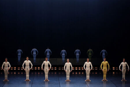 Ensaio do espectáculo de dança QUINZE BAILARINOS E TEMPO INCERTO.